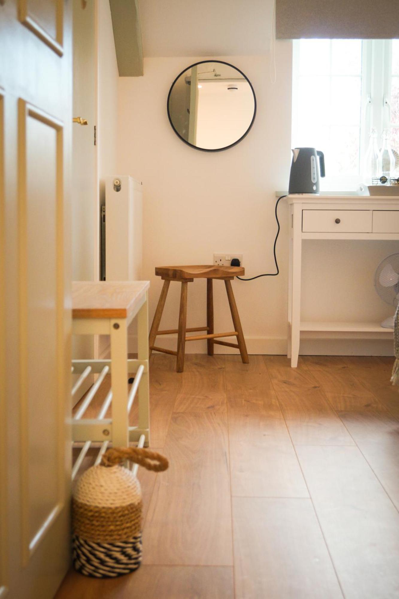 Lemon Tree - Newly Refurbished Coastal Hotel *
