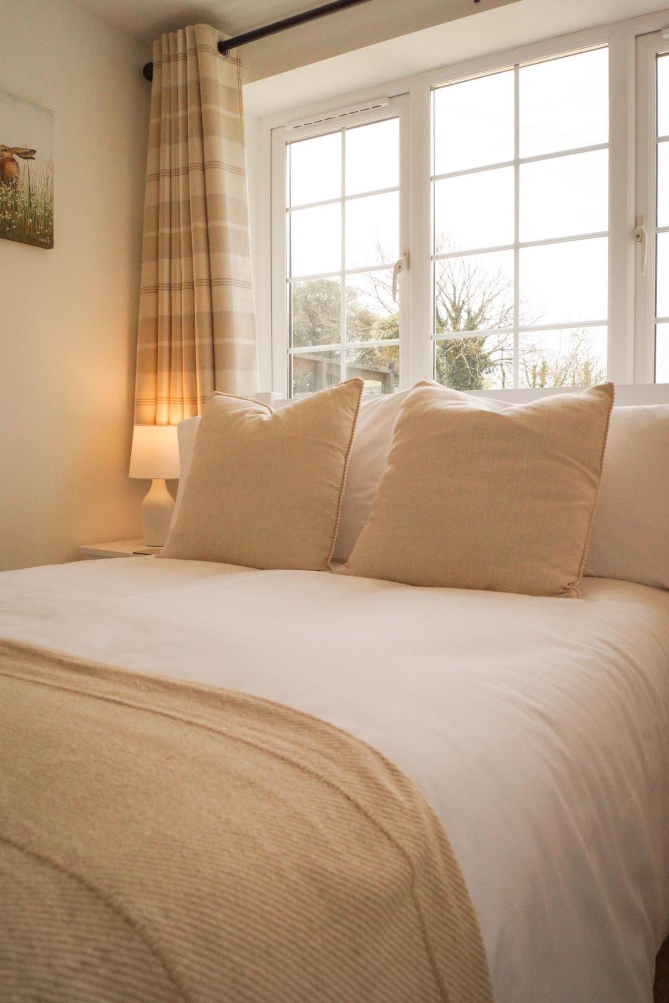 Lemon Tree - Newly Refurbished Coastal Swyre