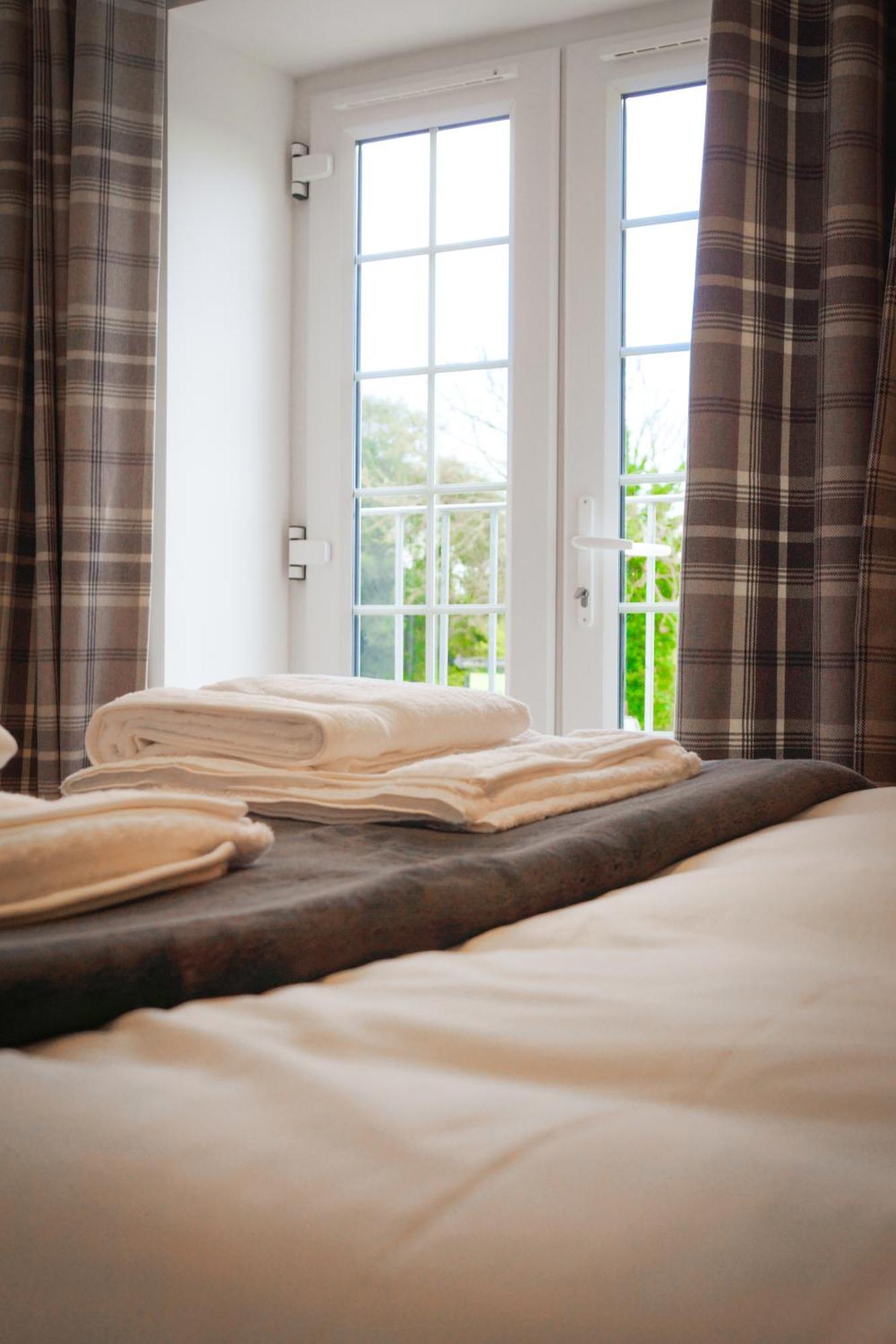 Hotel Lemon Tree - Newly Refurbished Coastal *